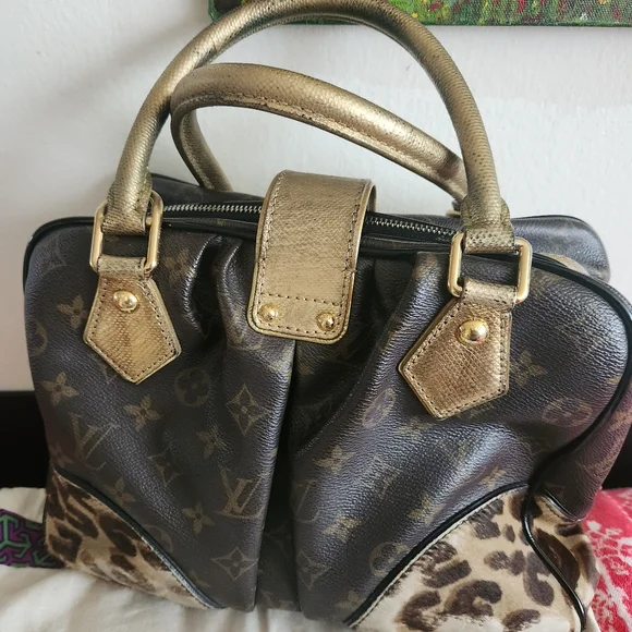 Limited edition Leopard Adele Louis Vuitton handbag.Strap included and D… - Picture 9 of 17